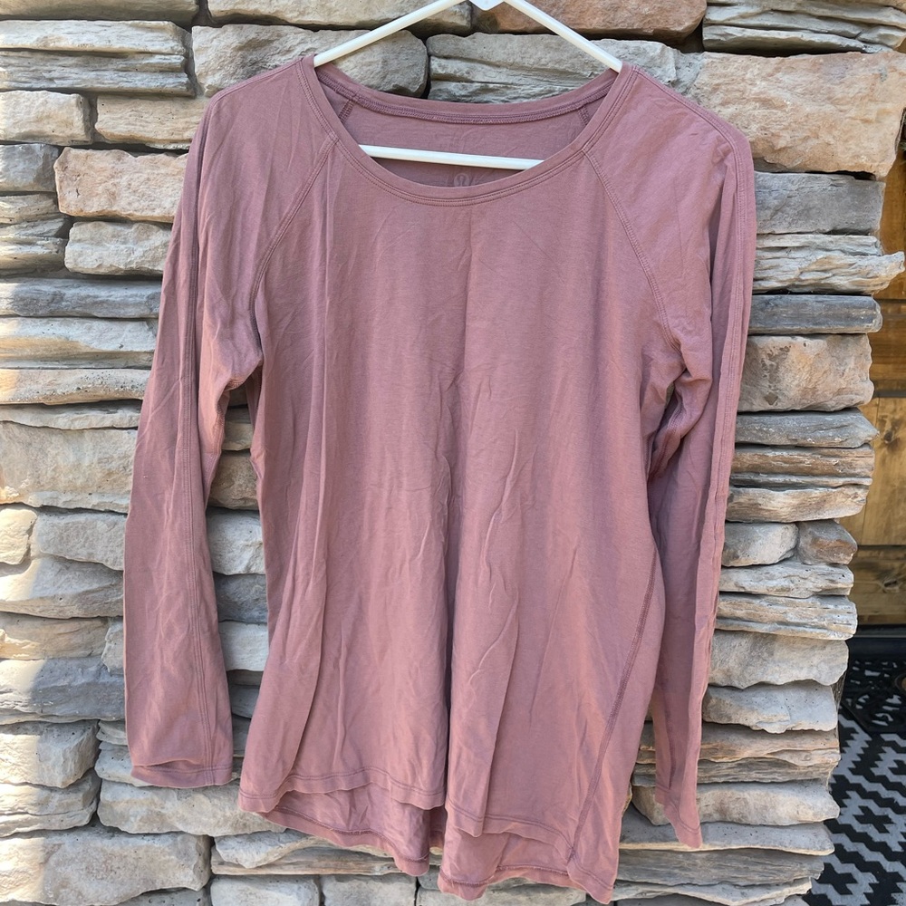 lululemon athletica emerald long sleeve (red dust)
